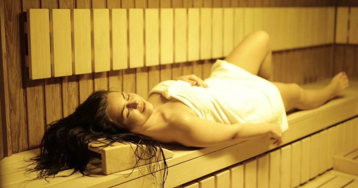 Dampf, Dreck und absolute Erniedrigung – Mitternacht im Hotel-Spa